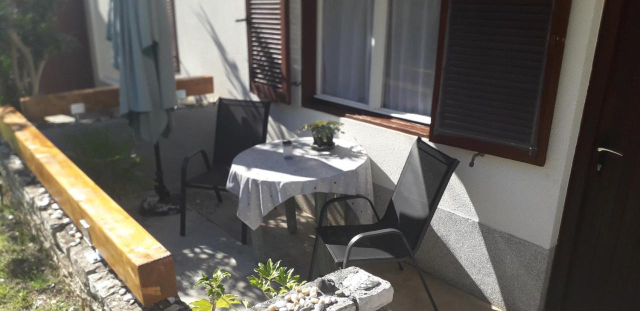 Apartments Villa Anton Porec Bagian luar foto