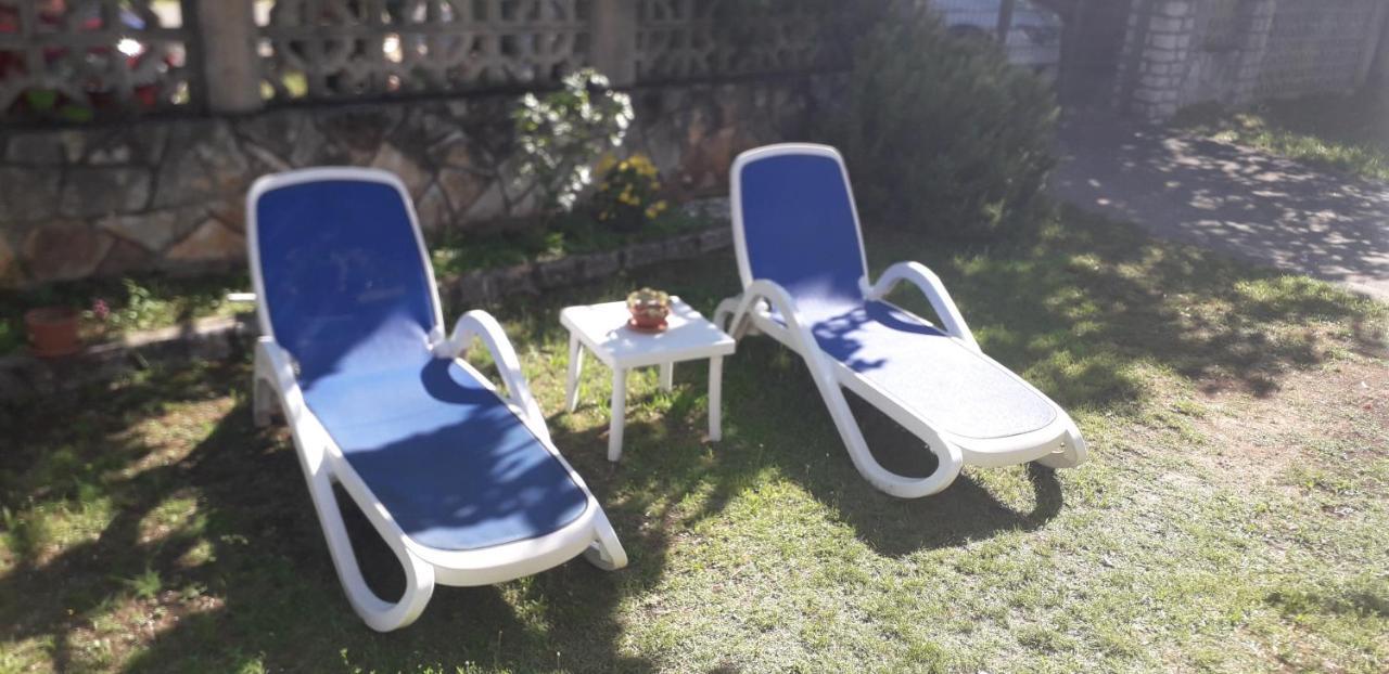Apartments Villa Anton Porec Bagian luar foto